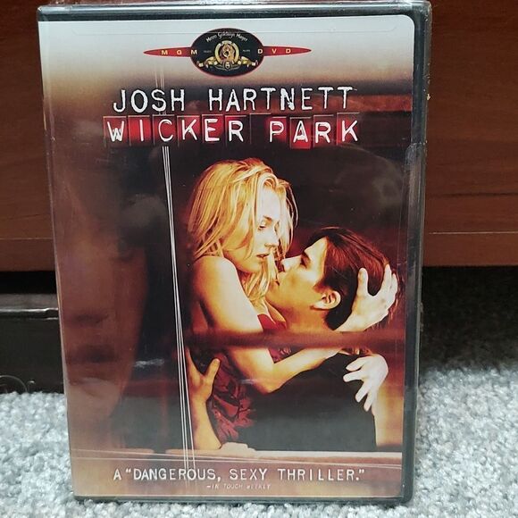 Wicker Park starring Josh Harnett  DVD widescreen 2004 New Sealed - Picture 1 of 3